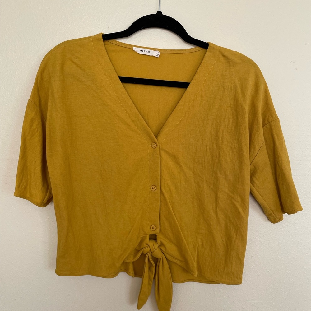 Mod Ref Tee with Tie Knot